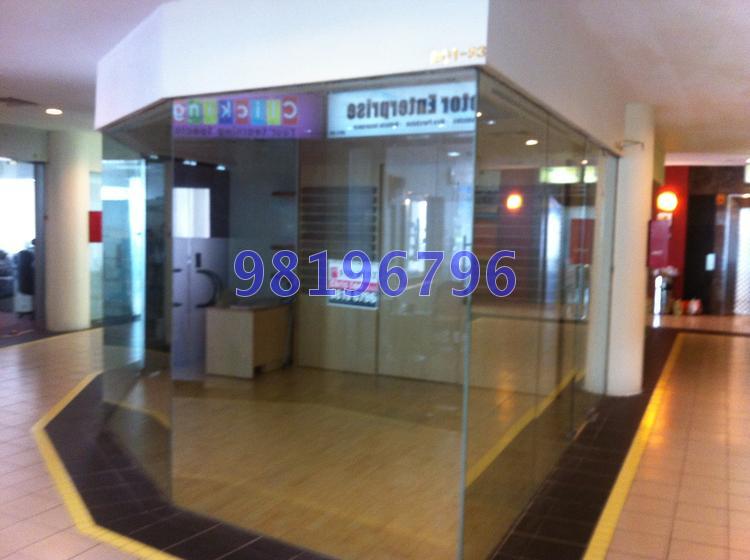 ROXY SQUARE (D15), Retail #74025532